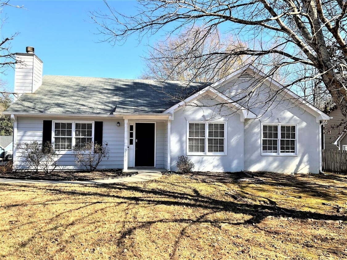 Primary Photo - 3100 Woodcrest Way