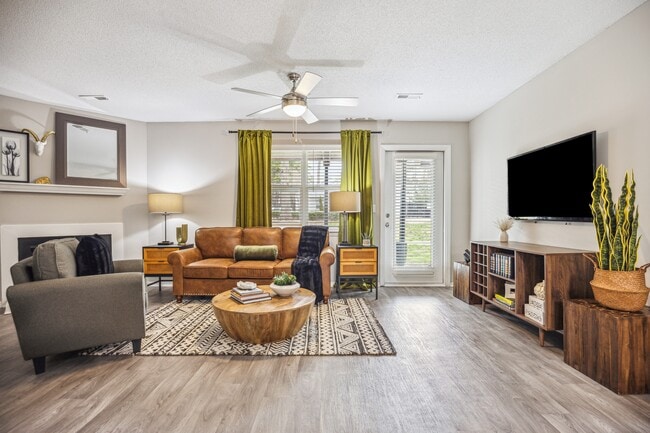 Foto del edificio - North Oaks Landing