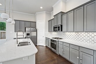 Building Photo - 927 W Lacey Garden Loop