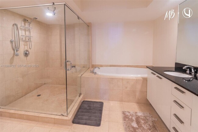 Foto del edificio - 1830 S Ocean Dr