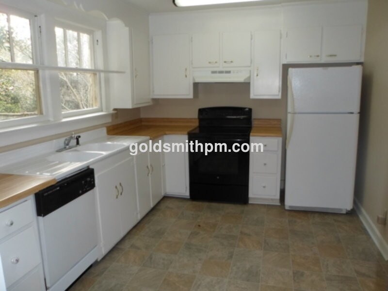 Foto del edificio - 1402 Pelham Rd