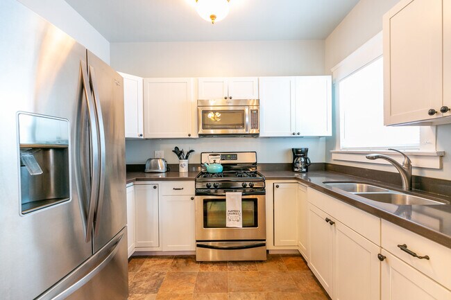 kitchen Unit C - 747 Tenth Ave
