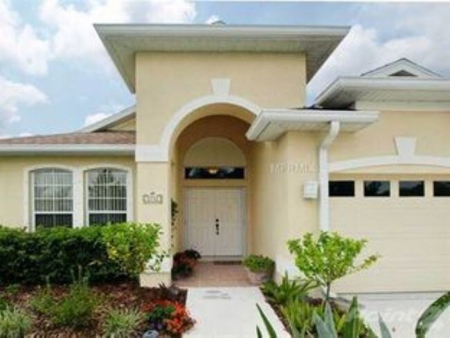 Building Photo - 5751 Old Summerwood Blvd