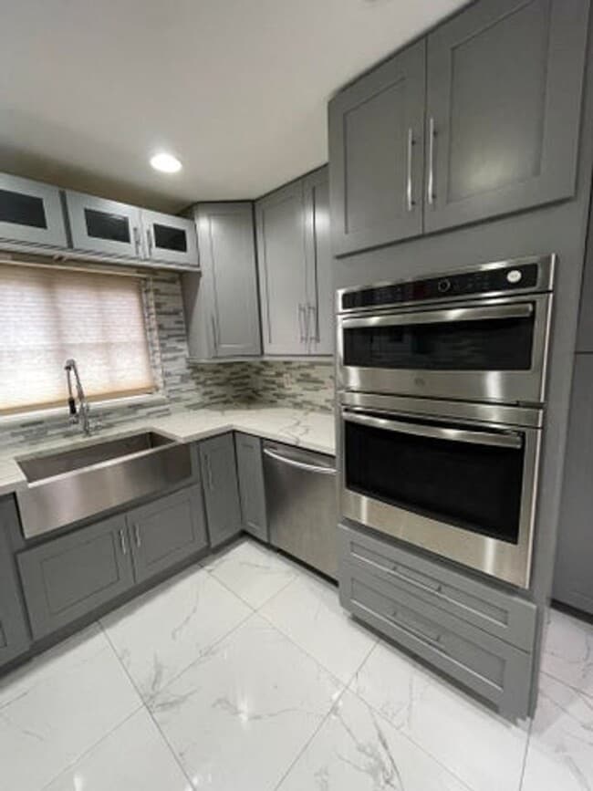 Photo - 3011 NW 48th Ave House