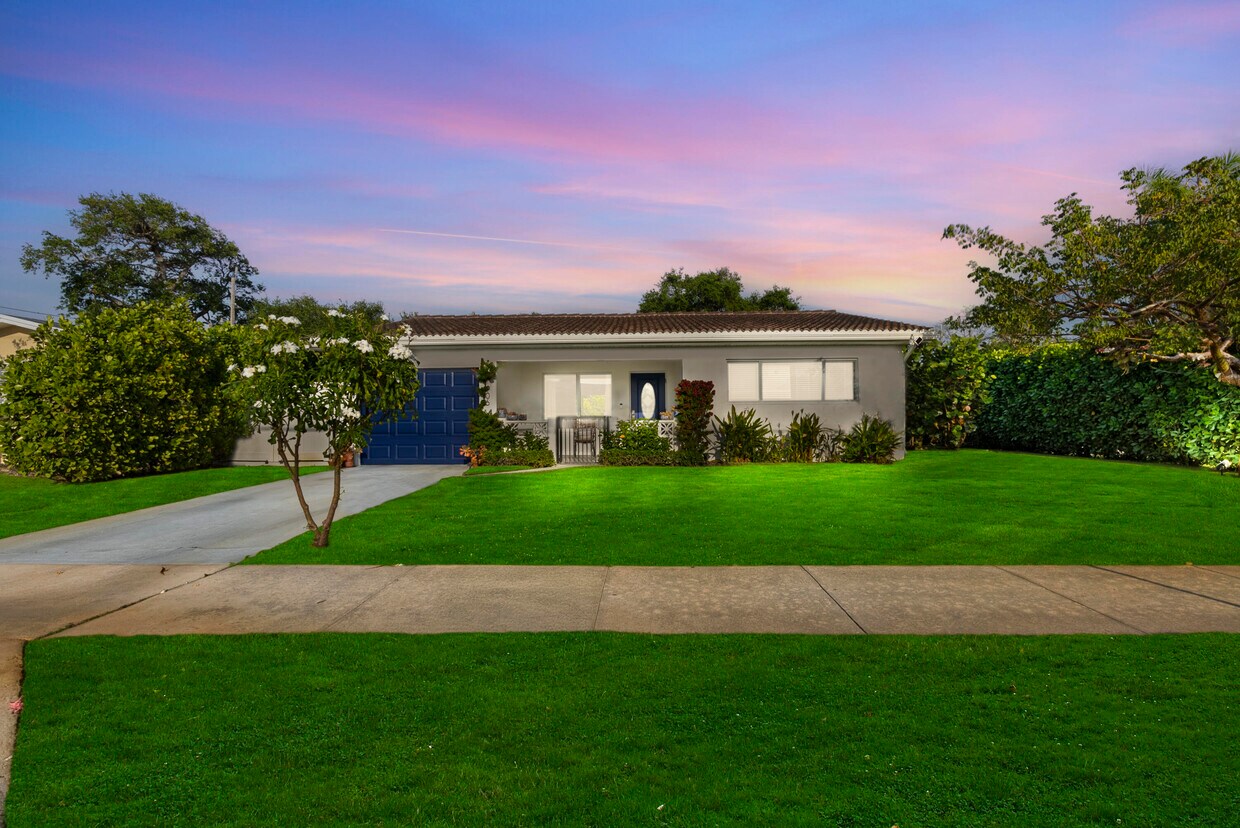 Foto principal - 1906 N Lakeside Dr