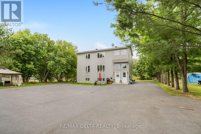 Photo du bâtiment - 5054 County 10 Rd