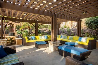 Hills of Valencia Apartments photo'