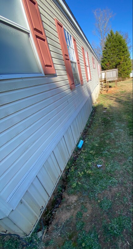 Foto del edificio - 208 Meadow Lark Dr