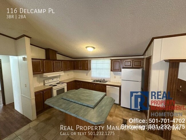 Building Photo - 116 Delcamp Pl