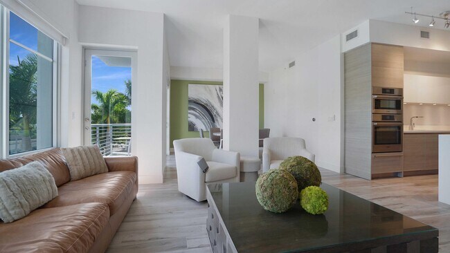 Foto del edificio - 155 E Boca Raton Rd