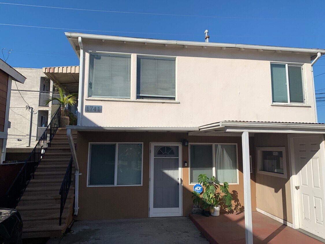 1741 Orizaba Ave Unit A, Long Beach, CA 90804 Apartments in Long