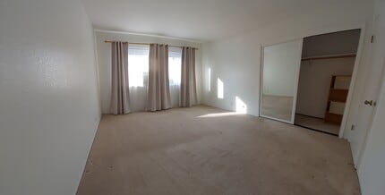 Building Photo - 1280 Coyote Creek Pl