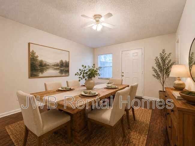 Building Photo - 1406 Ellis Trace Dr W