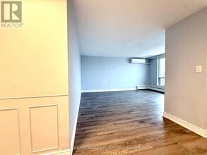 Building Photo - 363 Lakeshore Rd E