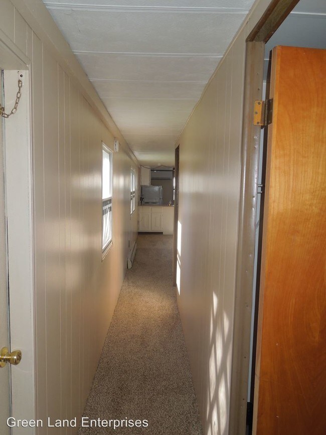 Foto del edificio - 13588 Dunnings Hwy