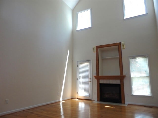 Building Photo - 1312 Ujamaa Dr