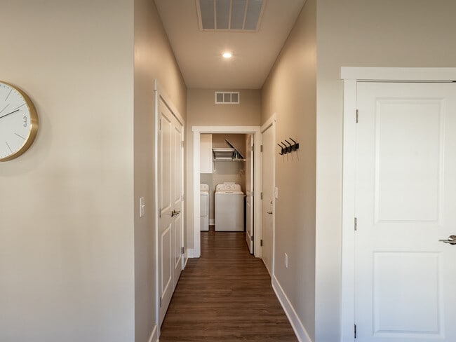 Building Photo - 3982 Malbec Dr