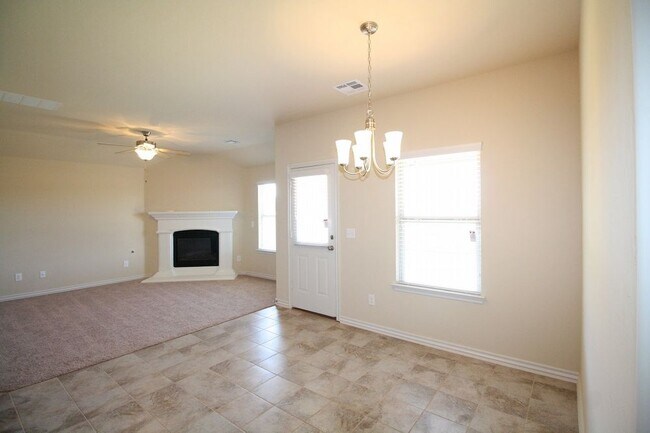 Building Photo - Stunning New Home W/ Storm Shelter