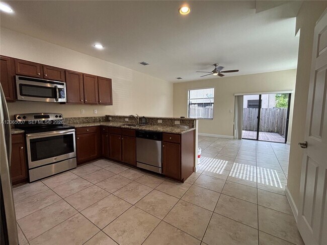 Building Photo - 15051 SW 116th St