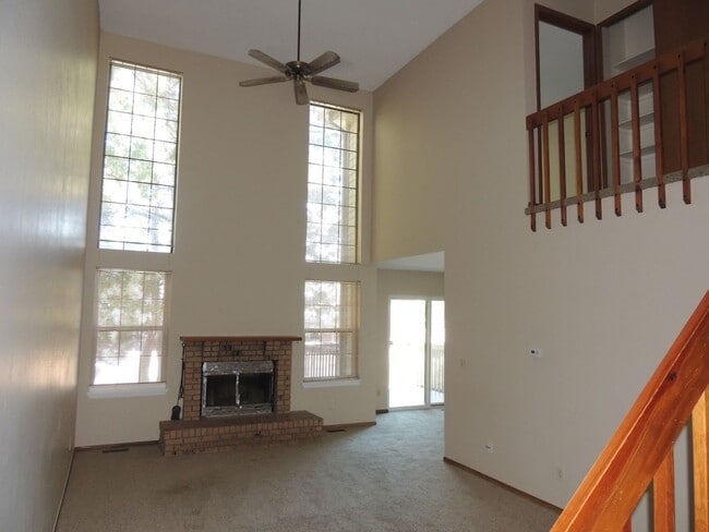 Building Photo - 815 S Joplin Cir