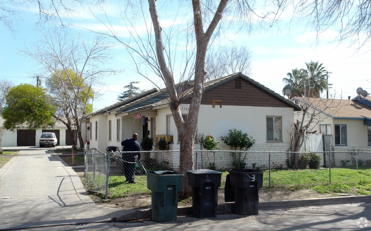 Primary Photo - 1327-1333 Wall Ave