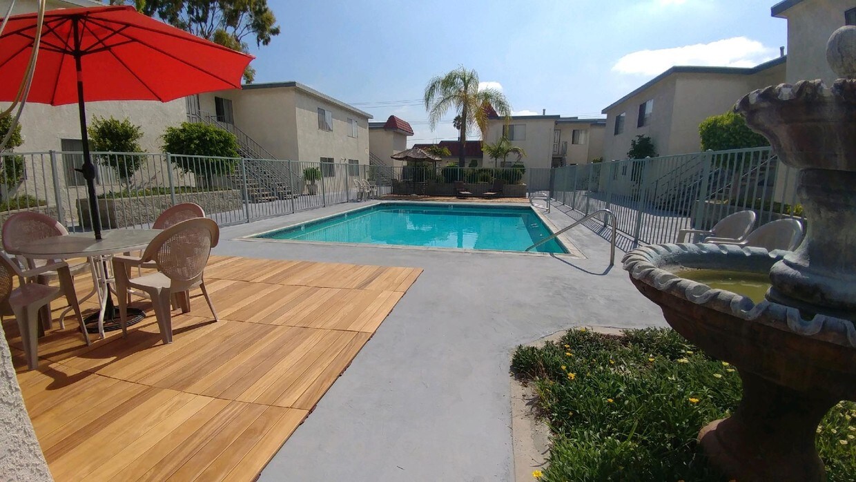 Foto principal - 13535 Yukon Ave