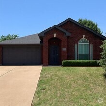 Building Photo - 4001 Colorado Springs Dr