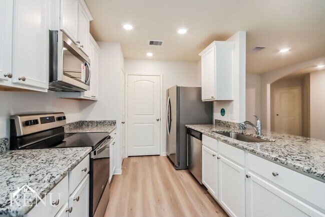 Building Photo - 10462 Red Cardinal Dr