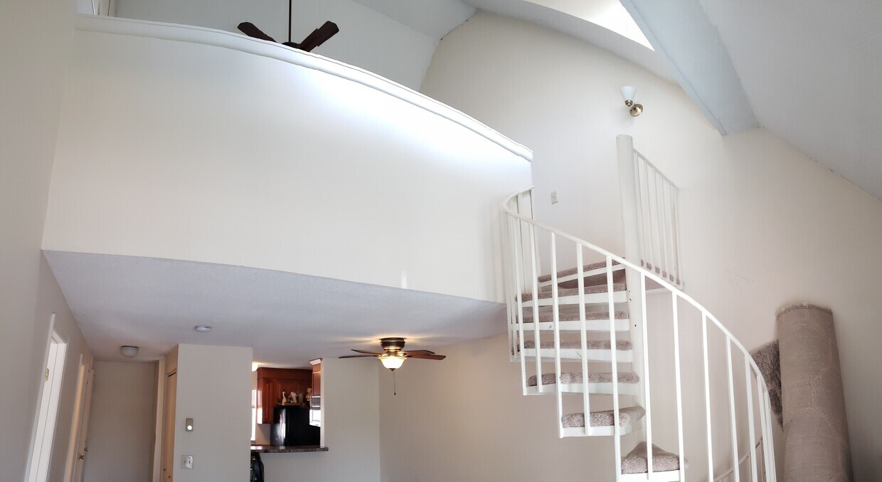 Foto principal - 183 Loomis Dr