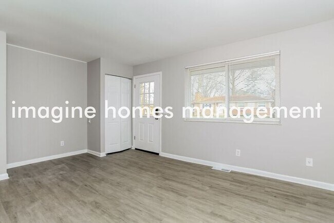 Foto del edificio - Pet friendly, 3 bedroom ranch close to Jew...