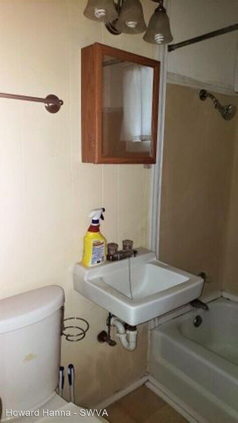 Foto principal - 2 br, 1 bath House - 20 Chocklett Lane