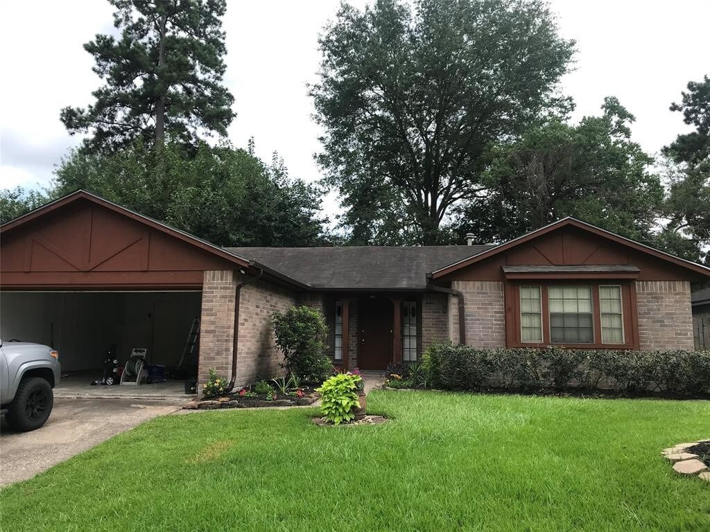Foto principal - 2754 Sherwood Hollow Ln