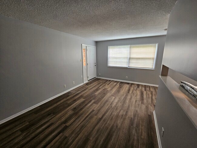 Building Photo - 6476 Lupine Terrace