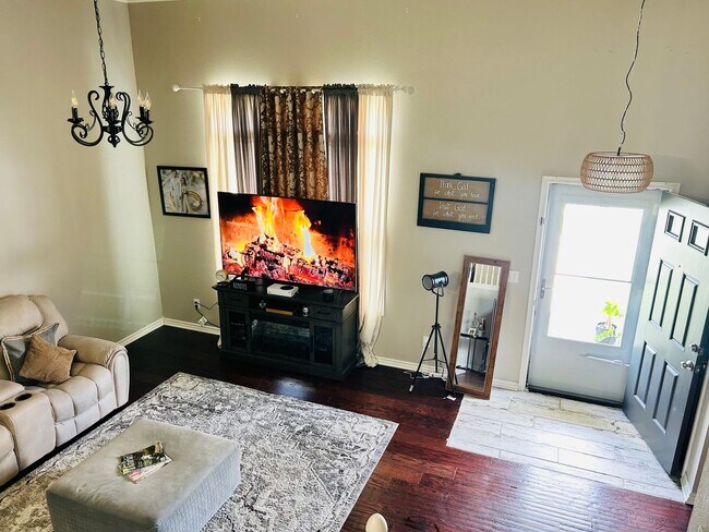 Foto del edificio - Beautifully Updated, Close to Fort Riley!