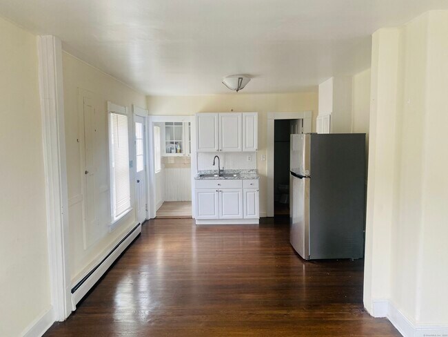 Foto del edificio - 24 Iowa St