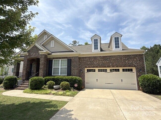 Foto del edificio - 14702 Brannock Hills Dr