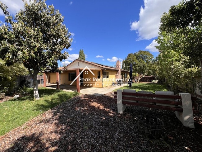 Foto del edificio - Wonderful 4bd/2ba Citrus Heights Home!