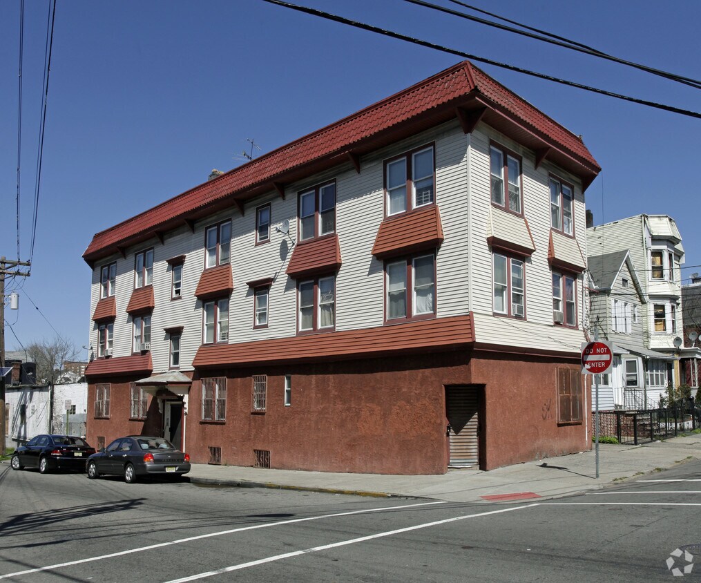 455461 Nye Ave, Irvington, NJ 07111 Apartments in Irvington, NJ