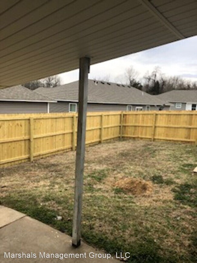 Building Photo - 3 br, 2 bath House - 204 West Folsom