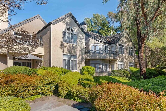 Foto del edificio - Carmel Summit