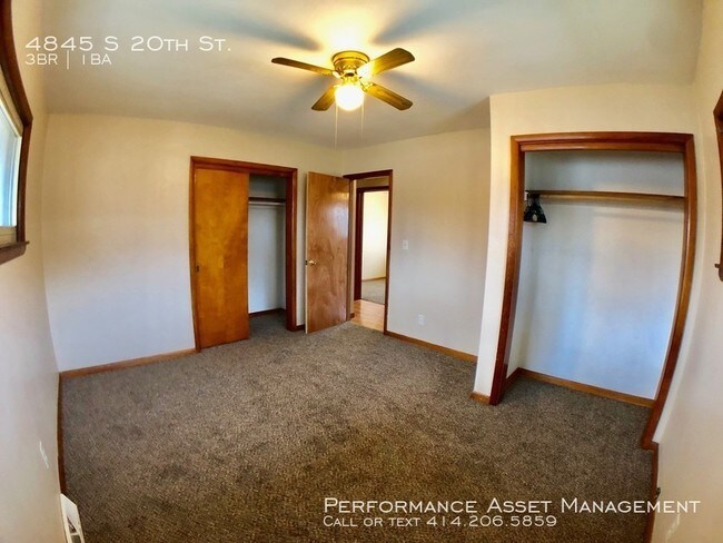 Building Photo - Marvelous South Side 3BR Single-Family Home