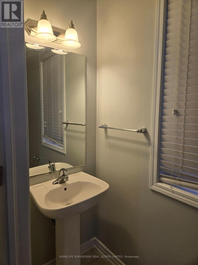 Building Photo - 6 Emerald Coast Trl