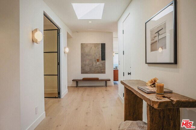 Foto del edificio - 3602 Shoreheights Dr