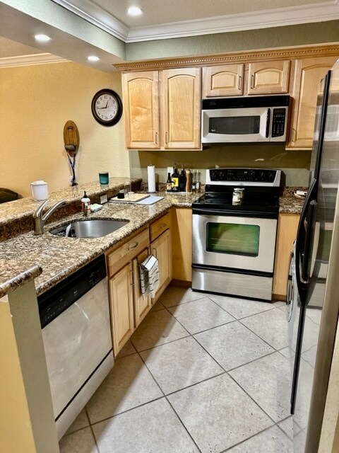 Foto del edificio - 150 NE 15th Ave