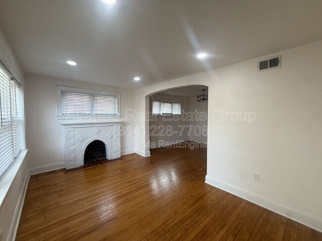 Foto del edificio - 1020 Claytonia Terrace