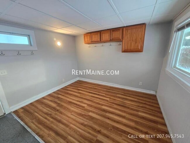 Building Photo - 18 Main Rd