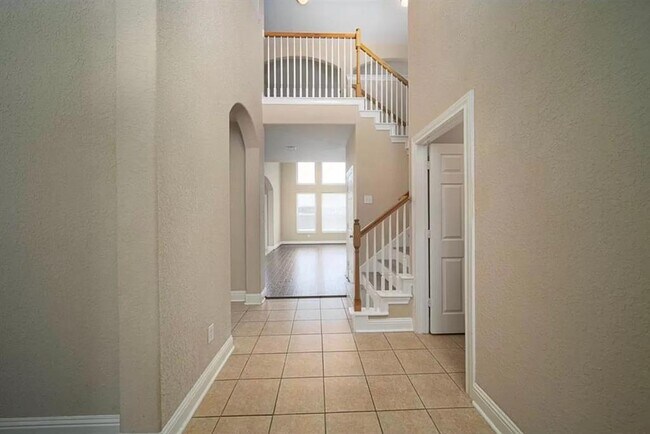 Building Photo - 5119 Big Meadow Ln