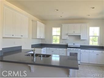 Building Photo - 5049 S Heritage Paseo