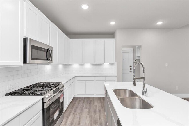 Foto del edificio - 7318 Coconut Bay Dr