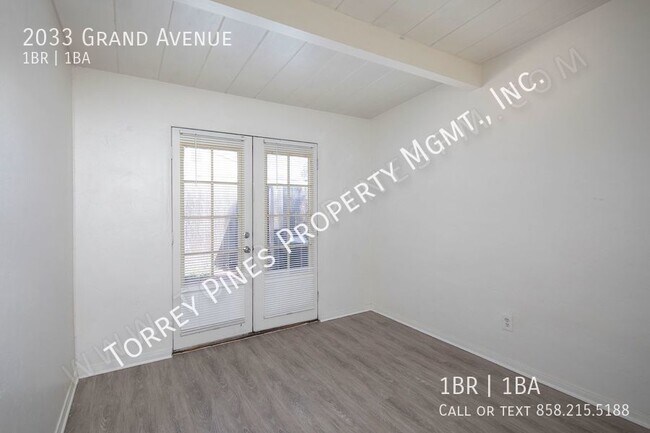 Building Photo - Pacific Beach 1 Bedroom Cottage with Parki...